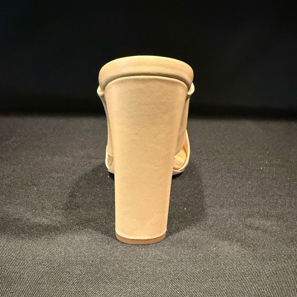 Halston Heritage Tan Heels Elegant Mule Design - Picture 5 of 14